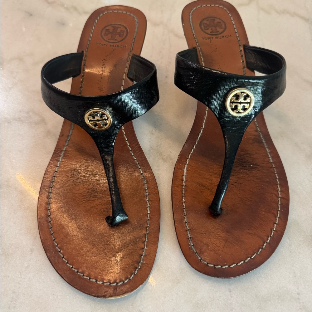 Tory Burch Black Leather Thong Sandals with Gold Logo